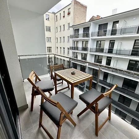 Cityscape ~ Ac/indoor Parking/balcony Διαμέρισμα