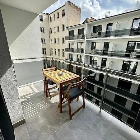 Cityscape ~ Ac/indoor Parking/balcony * Βουδαπέστη