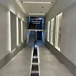 Cityscape ~ Ac/indoor Parking/balcony Διαμέρισμα *